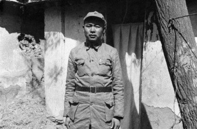 红25军为什么是我红军第一个德械部队？徐海东指挥的红25军在当时是真的富得流油，