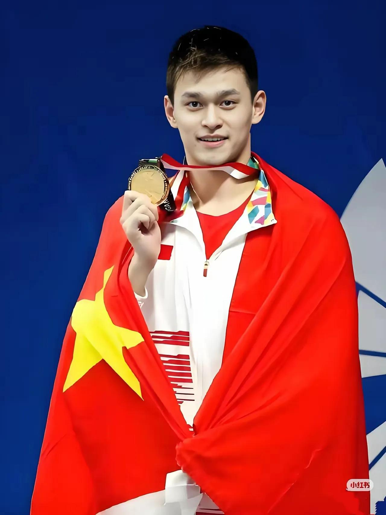 一夜之间全网热议：34岁泳坛传奇孙杨，居然输给了18岁山东小将张展硕！有人