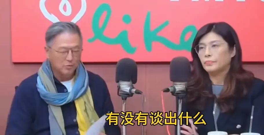 郑丽文上任不到一个月，已经干了几件之前国民党人从不敢干的事情。第一，让老美及其