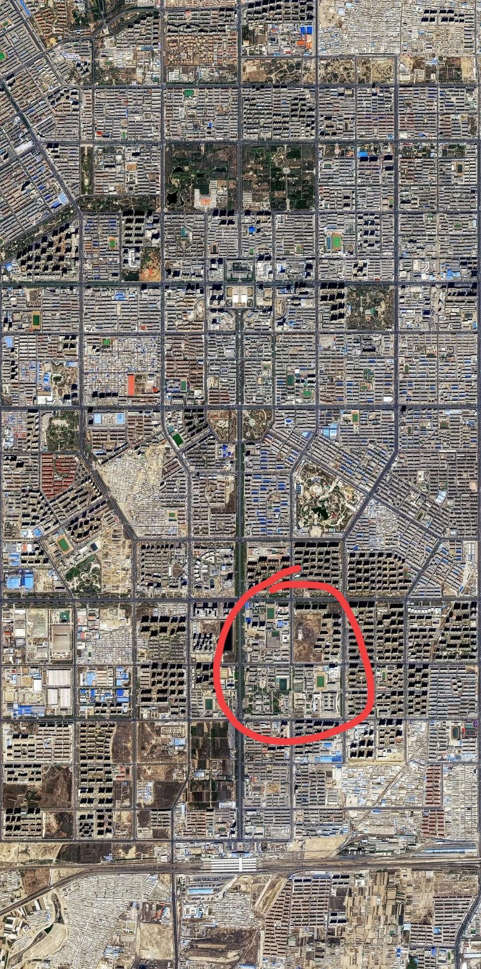 规划出成正方形的最规整的城市，这真的是成都吗？