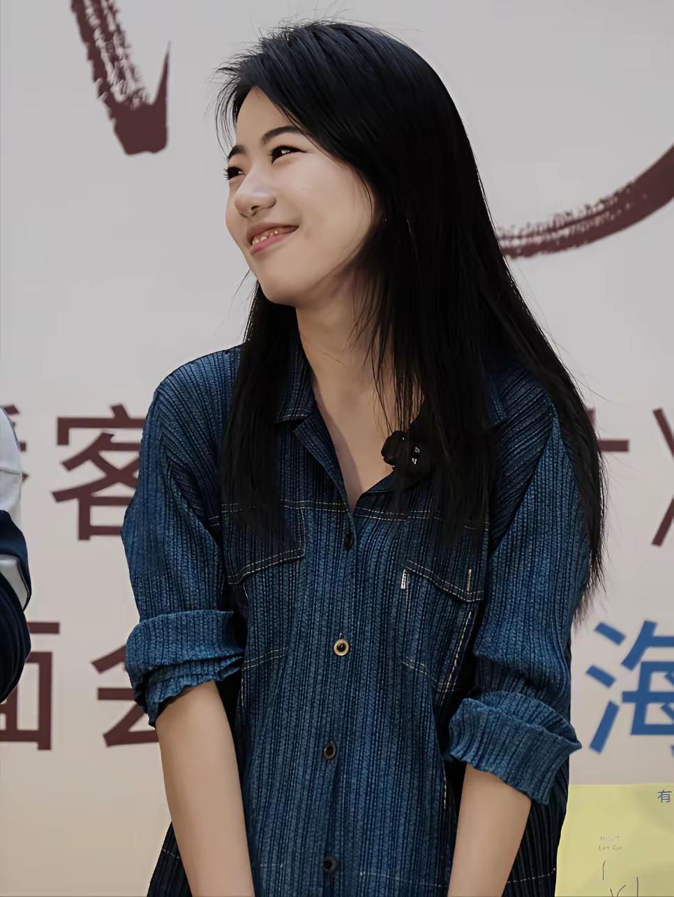 从肖教授举报蒋方舟学术不端、蒋方舟拒不承认，到现在蒋方舟第一时间简短的几句话道歉