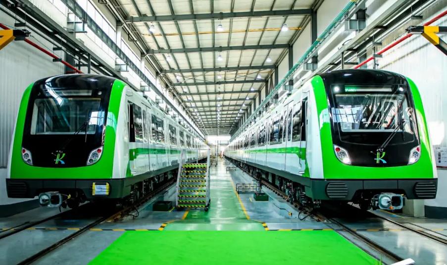 昆明名义上有6条地铁线路，实际可算作5条，毕竟1、2号线都仅建成一期，且是相连运