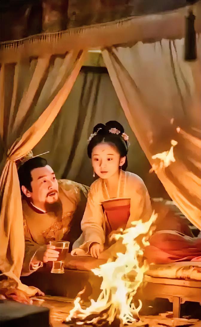 公元1561年，嘉靖帝喝醉了酒，召幸13岁的小宫女尚氏。玩到尽兴时，尚氏在帐子里