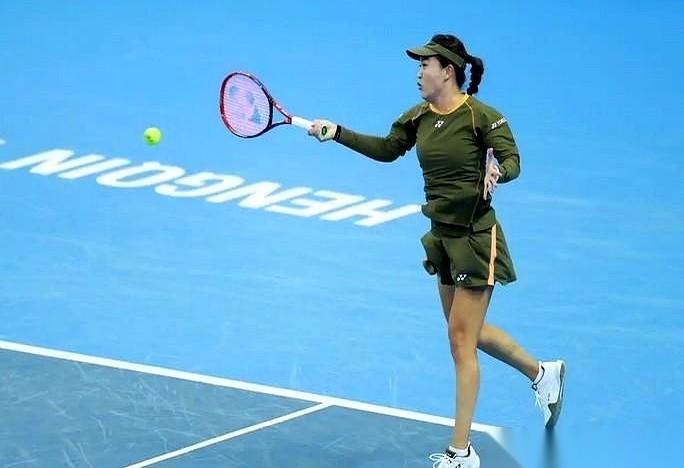 江苏的姑娘，替安徽拿了块金牌。这事儿，怎么想都觉得有点别扭。一个31岁的姑娘