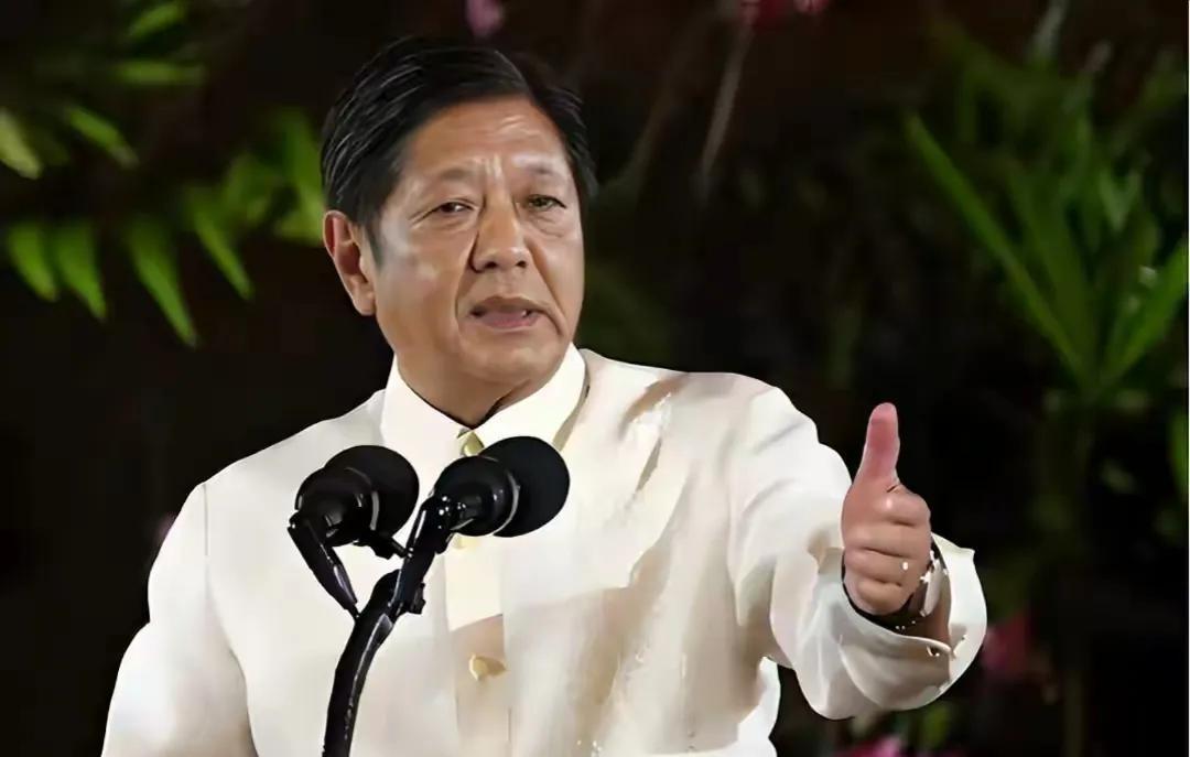 菲律宾总统小马科斯贪腐已经证据确凿，上台短短三年，比他因贪腐而流亡美国的父亲老马