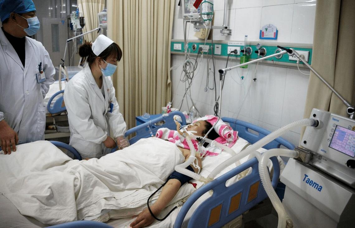 20岁女子肺癌晚期，从不抽烟喝酒，医生问后才知：晚上常做2事一个二十岁的年轻