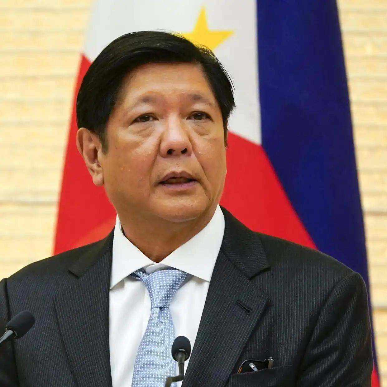 菲律宾拿了救灾款转头就签军事基地，越南卖完电子产品转身就买美国雷达！很多人以为，