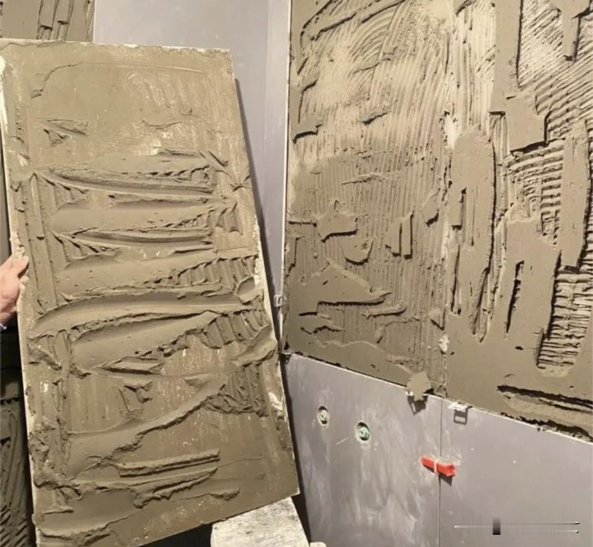 你家装修贴墙砖，师傅说只用水泥砂浆？赶紧叫停！10年前这方法管用，现在用=