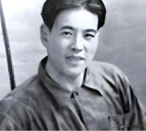 1934年的上海,普通工人一个月工钱9块大洋,一家理发店张口就敲客人500大洋。