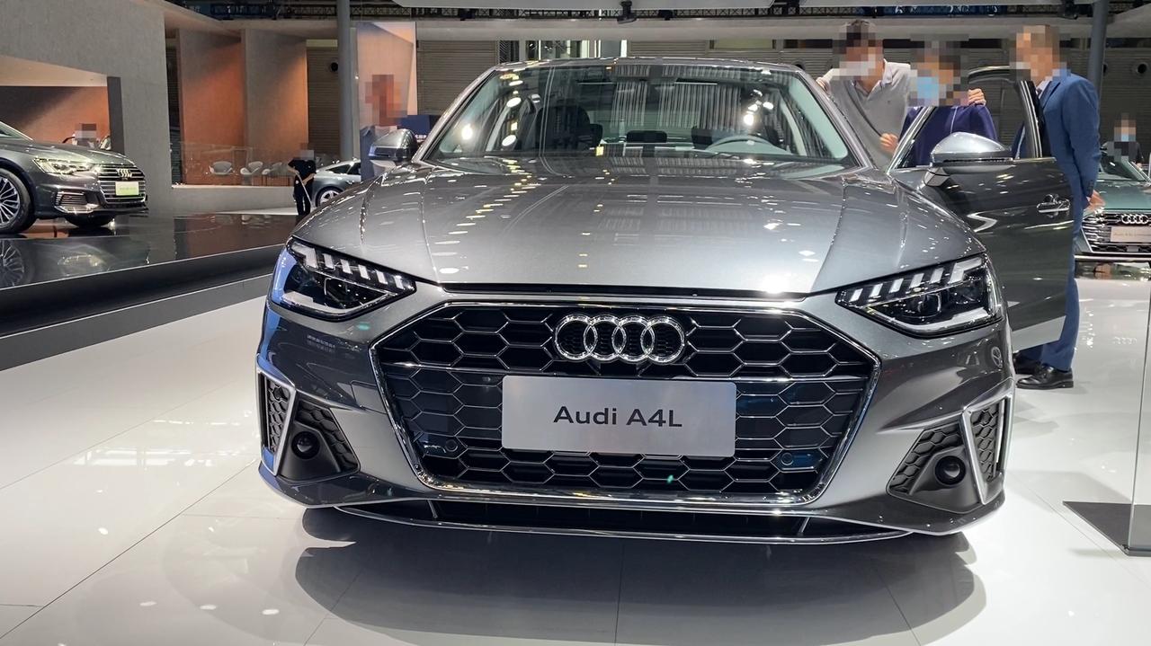 二手2020款奥迪A4L，11-12万，这版该怎么选？预算11‑12万，想