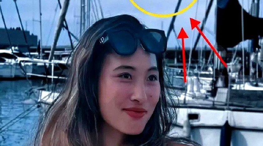 郑钦文的发球怎么了？昨夜中心球场见证了中国金花职业生涯最诡异的