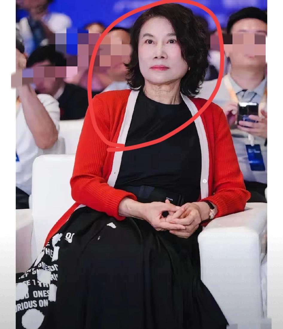 看到格力在行业都跟风“铝代铜”时，还死磕铜管做空调，我当场就做了三个绝不后悔的决