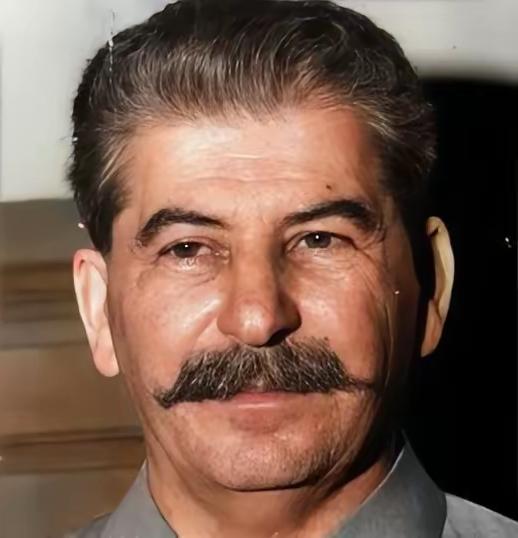 1941年，日本偷袭珍珠港后，斯大林激动地跳了起来，高呼：“干得漂亮！”丘吉尔激