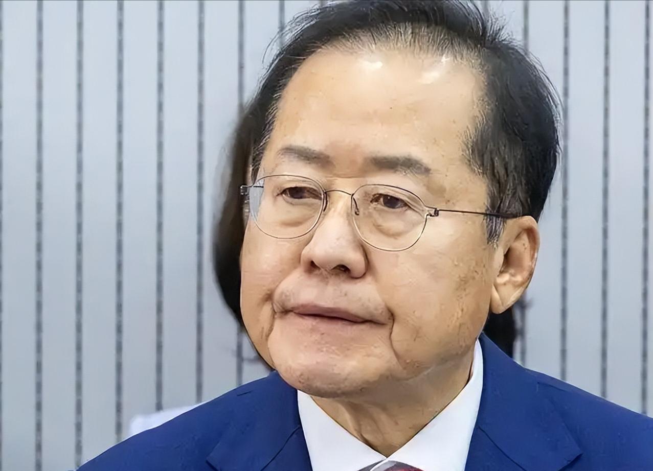 亲美元老洪准杓倒戈，尹锡悦亲手葬送韩国保守派铁票仓。2026年地方选举前夕，韩国