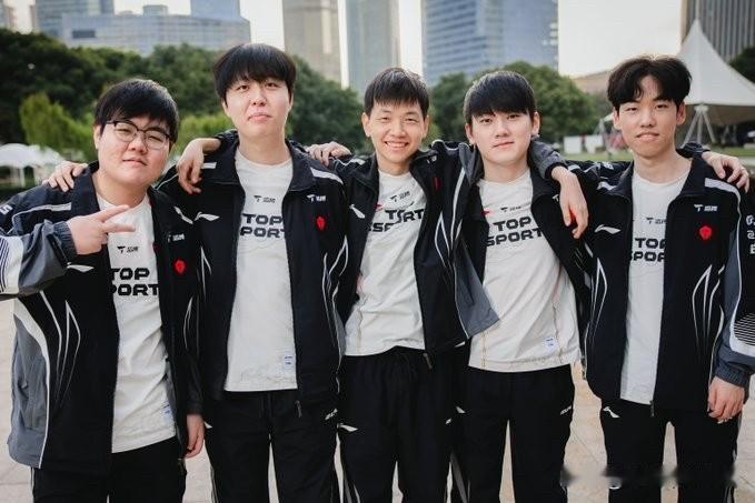 今天TES能不能赢下T1一小局？BO5能赢一小局，避免被横扫，1:3输给T1就