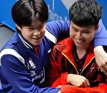 3-2、3-2，🇨🇳周启豪、李天阳险胜德国名将🇩🇪杜达、斯洛文尼亚名将约
