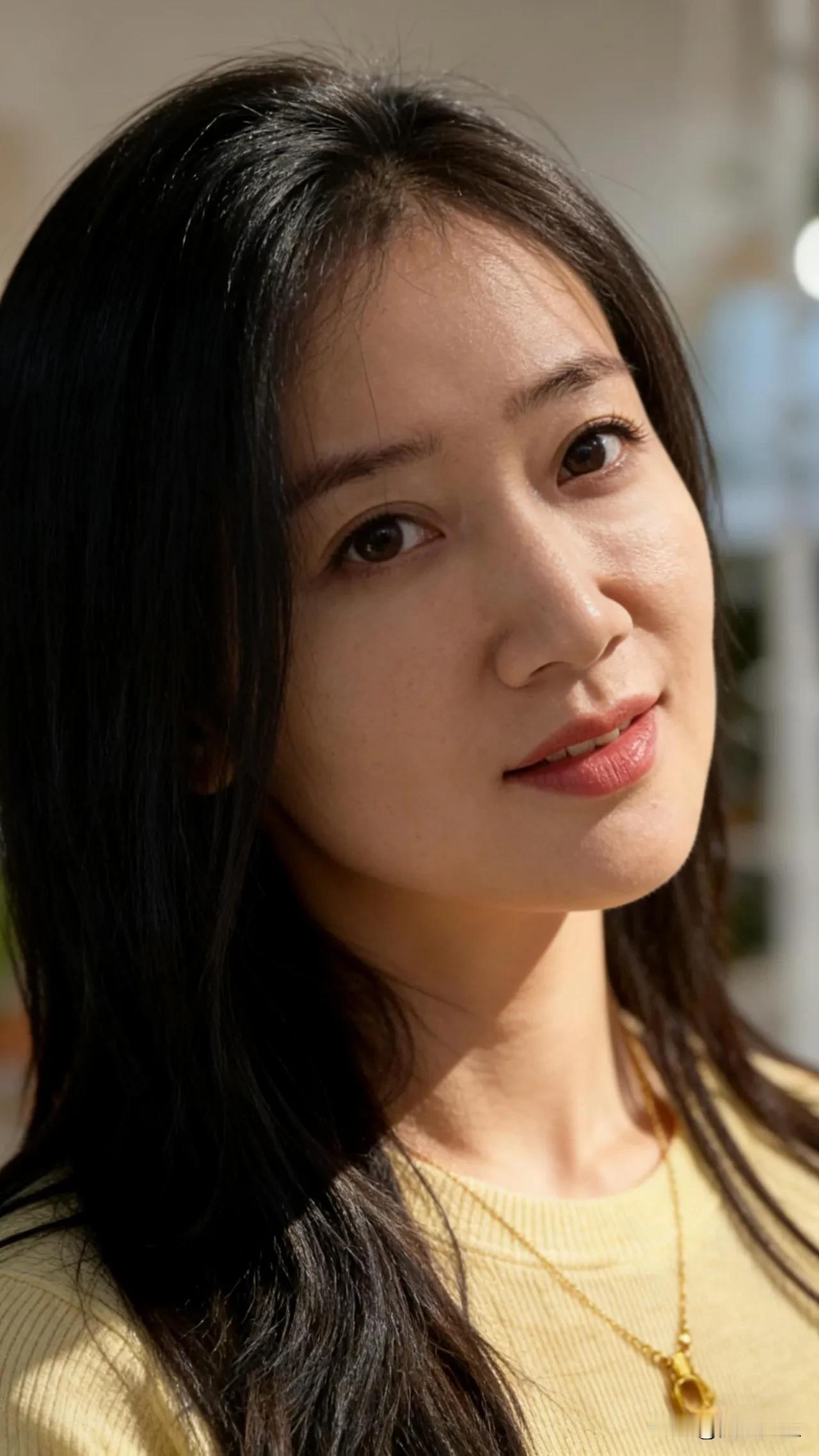 烟火起照人间,举杯敬此年！