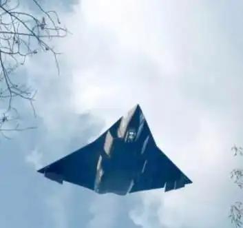新一代远程战略轰炸机，真要揭开盖头了？10月8日，我国航空工业一飞院开了动员大会