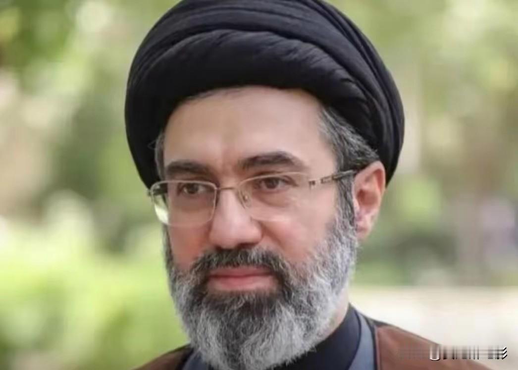 绝妙办法伊朗干了件让人想不到的事，自己把网给断了。不是停电，不是故障，是自己