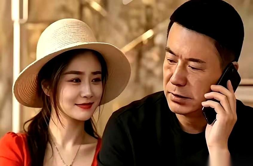 曹家姐妹的故事，本以为该翻篇了。没想到，互联网的记忆，比谁都狠。一记猛料砸下来
