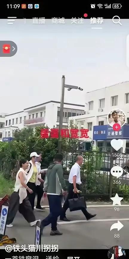 这就是今天的小熊和老宽，老杜平时这么能说会道干嘛不来呢。人家杜家从来不造声势只