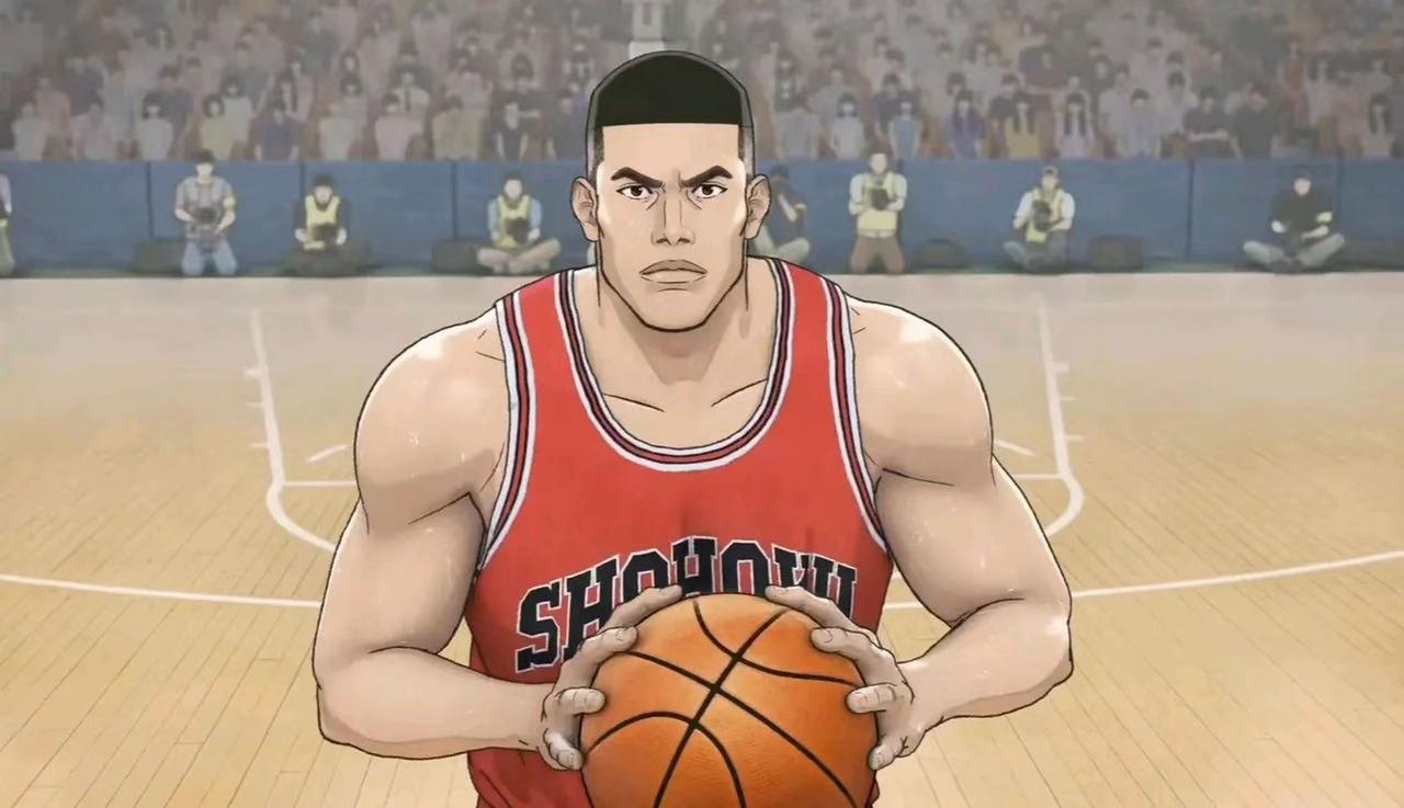 《灌篮高手》别再吹赤木了，5场硬仗4次崩盘，水货实锤。都说他是神奈川第一中锋