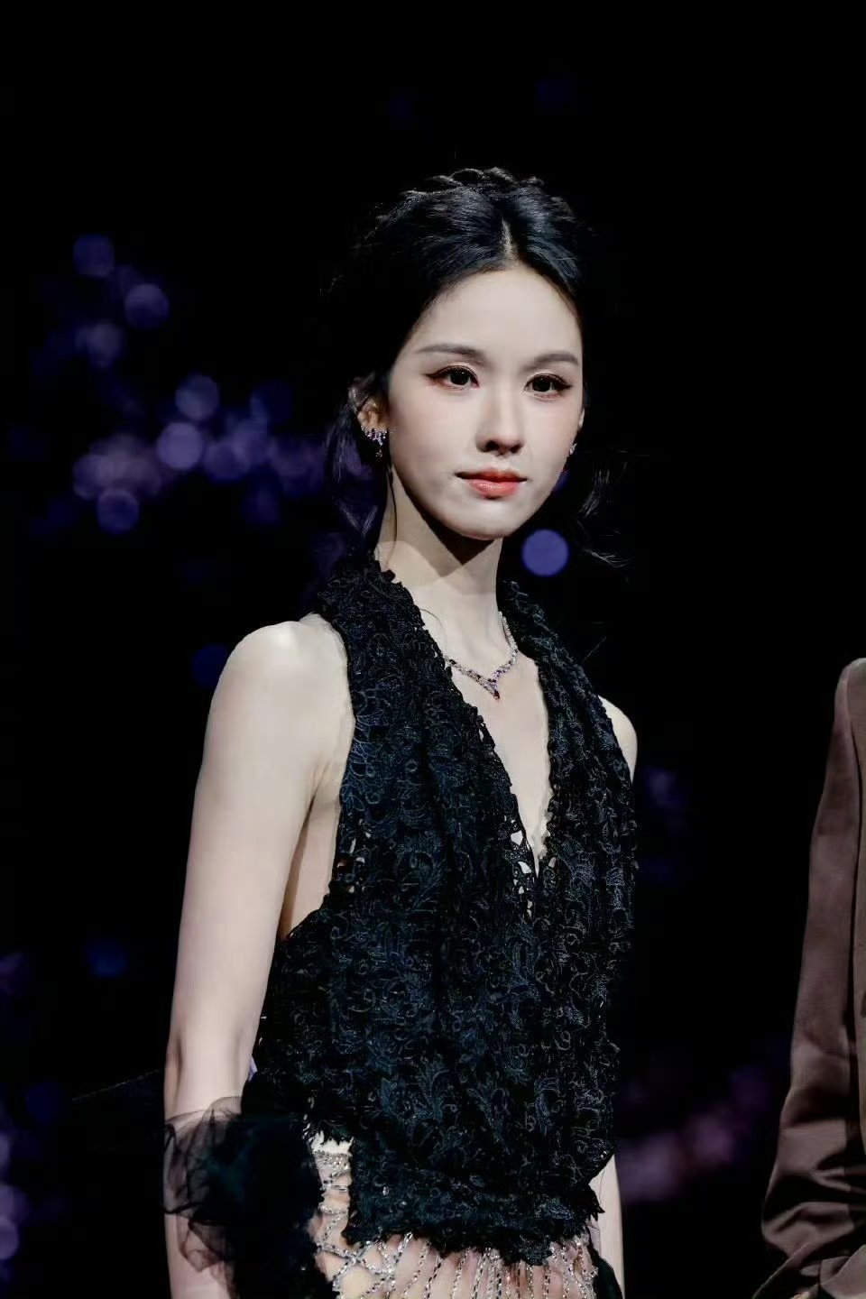 又被陈都灵发言震惊到陈都灵这发言直接杀疯了，高知美女的含金量再次验证💥把硬