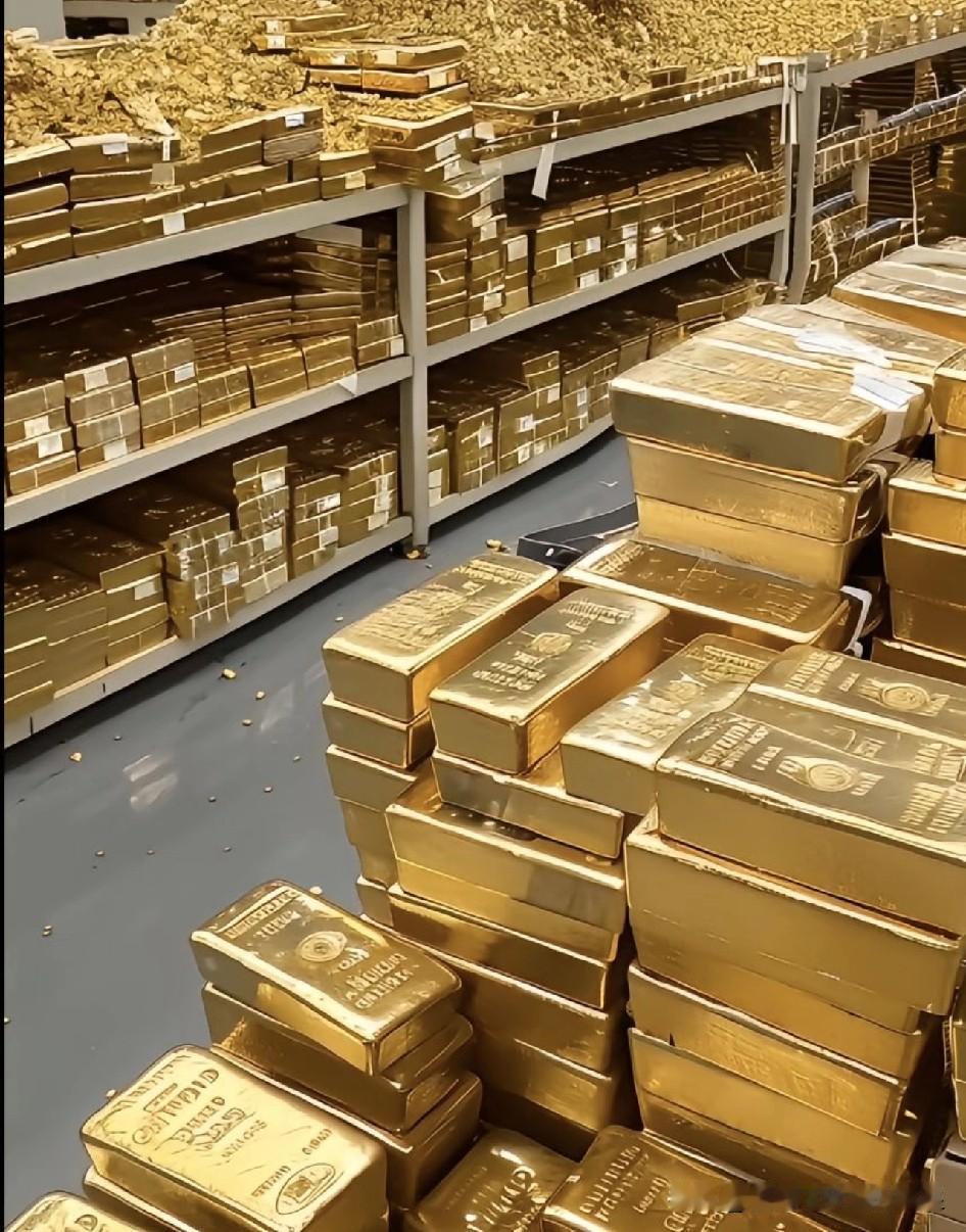 昨天买黄金的人，现在估计嘴都要笑裂了吧，昨天金价暴跌956/克，现在已经涨到
