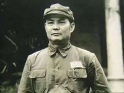 粟裕蒙难的岁月里，五位开国将帅用风骨守护良将​​叶剑英元帅——他是五人中军衔最