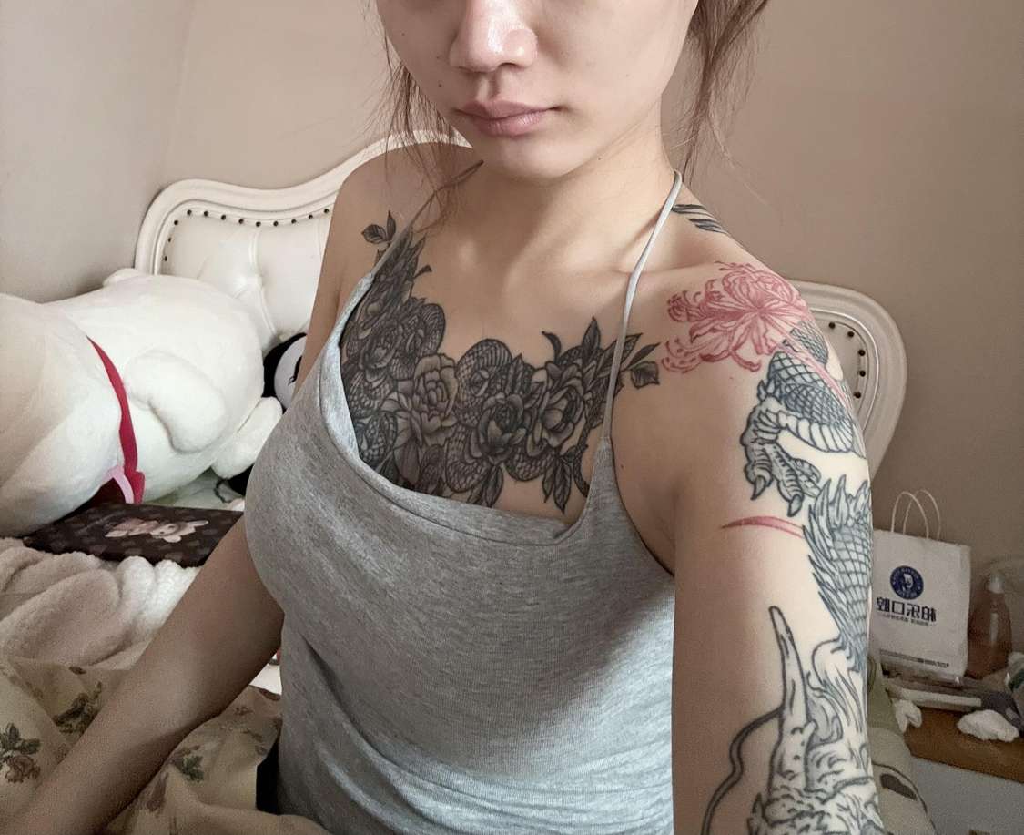 洗掉胸口的纹身后，还能嫁人吗？