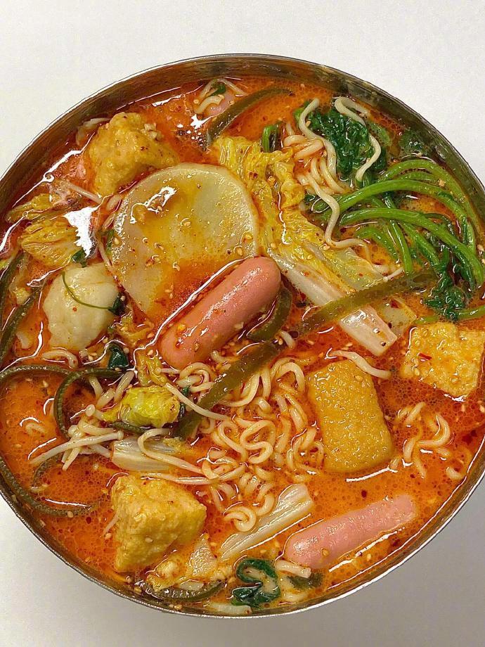 在家也能实现麻辣烫自由啦～​​​