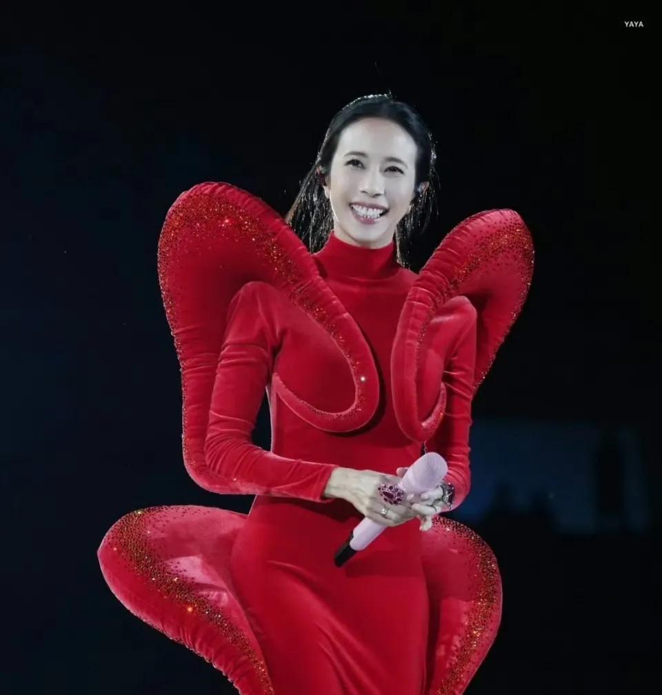 “莫文蔚”遇上“爱情”——