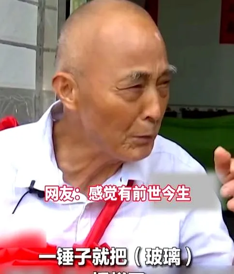 简直就是一个奇迹！湖南一女子开车不慎落水，一大爷拼死相救。事后该女子上门感谢的时