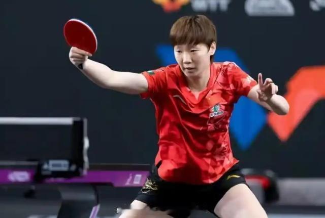 王曼昱0比3佐藤瞳以曼昱的大赛资历和硬实力，对阵削球本该手拿把攥，一日双赛的体能