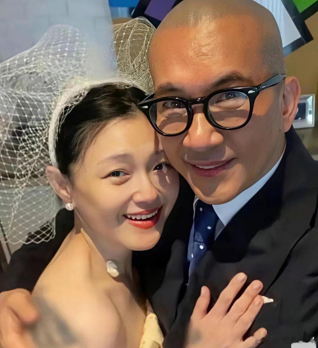 从来没有怀疑过大S的名气也没有怀疑过大S的努力但是明眼人都看出来了，大S什么都好