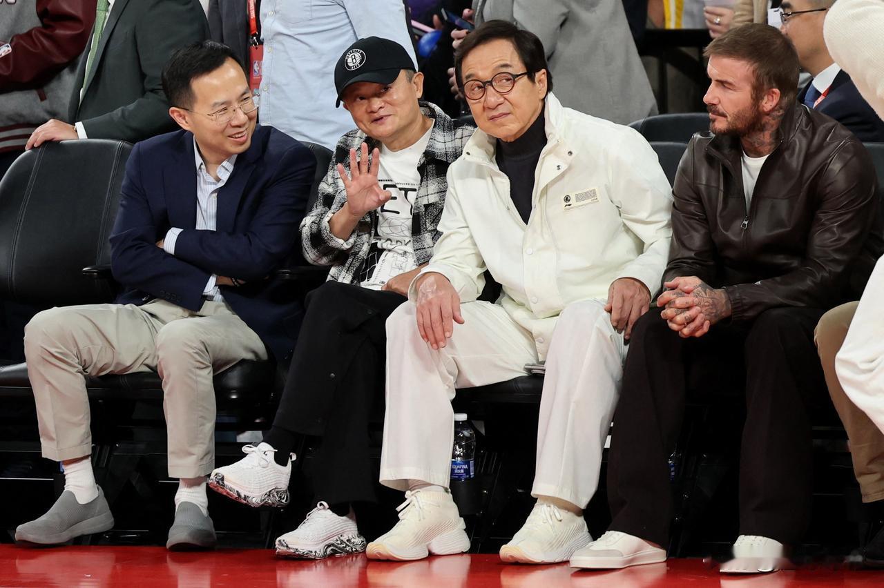 世纪大合影，全世界最出名的三人同框了！最出名的演员——成龙，全世界没有不认识