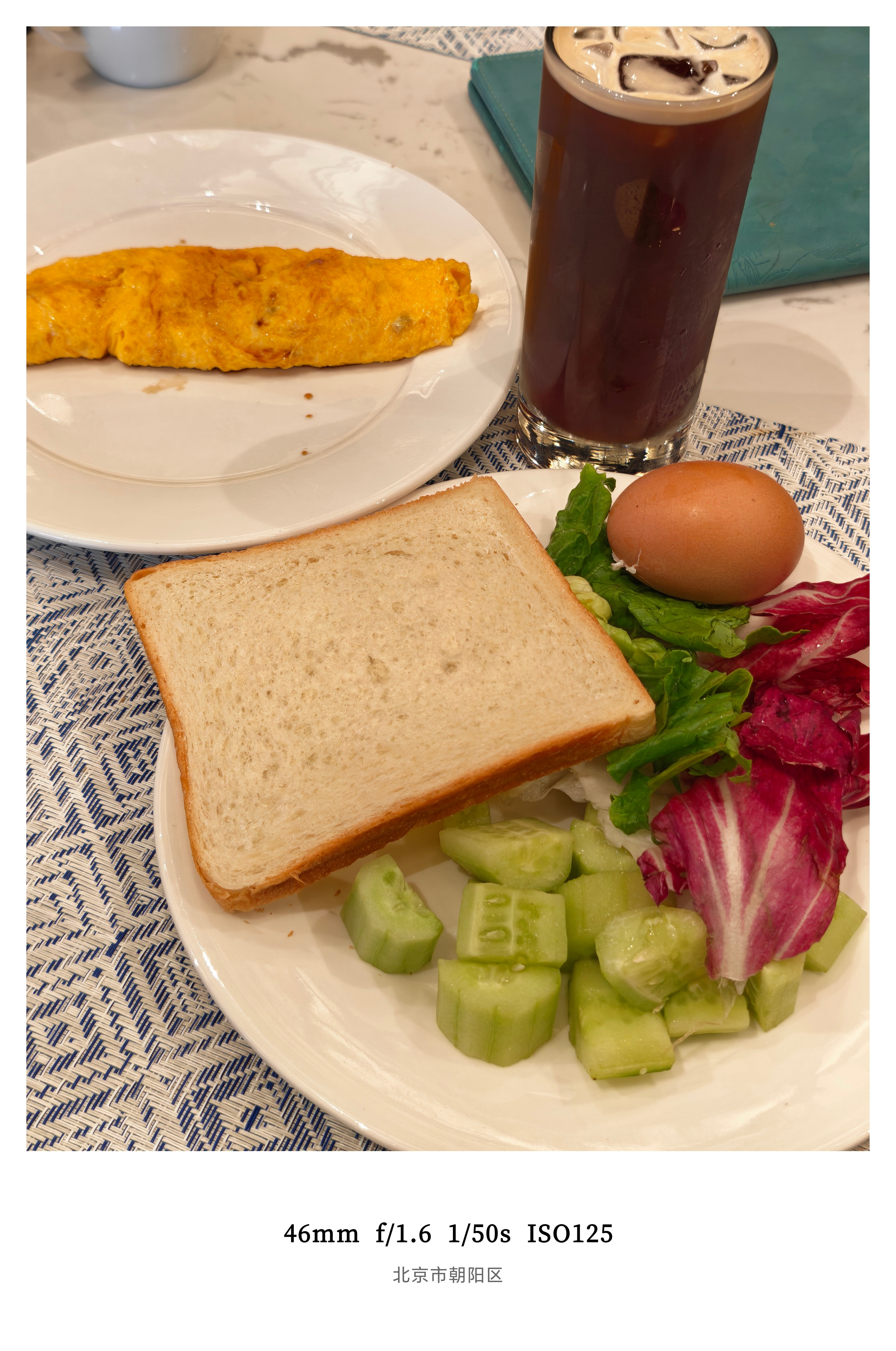 今日份干净饮食，早上忘了分享中午吃了6个喜家德饺子晚上牛肉酸菜恰巴特又是带着饥饿