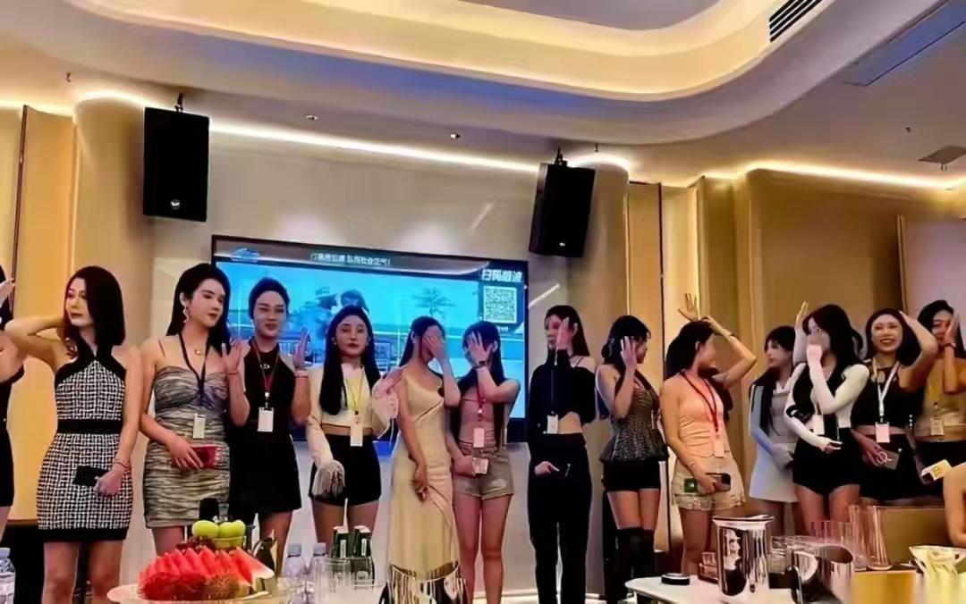 商务KTV单刷，想玩得尽兴又不踩坑，记住这几点核心法则：预订时，电话中明确包