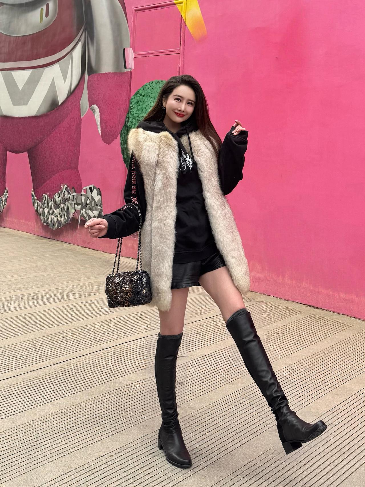 冬日氛围感贵气值拉满了😍|||宝宝们今日Look分享来咯这次选择了灰色狐狸