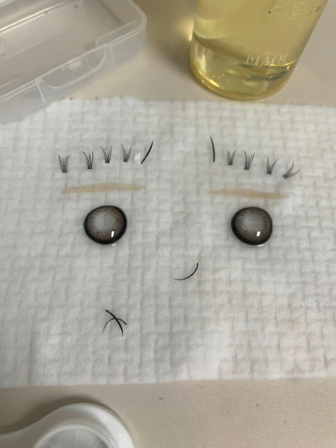 当代女生出门能有多辛苦…