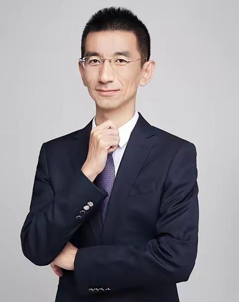 看到“说明”中那句“我鼓励他坚持下去”，真是服了，感觉老俞完全是带着个人感情在管