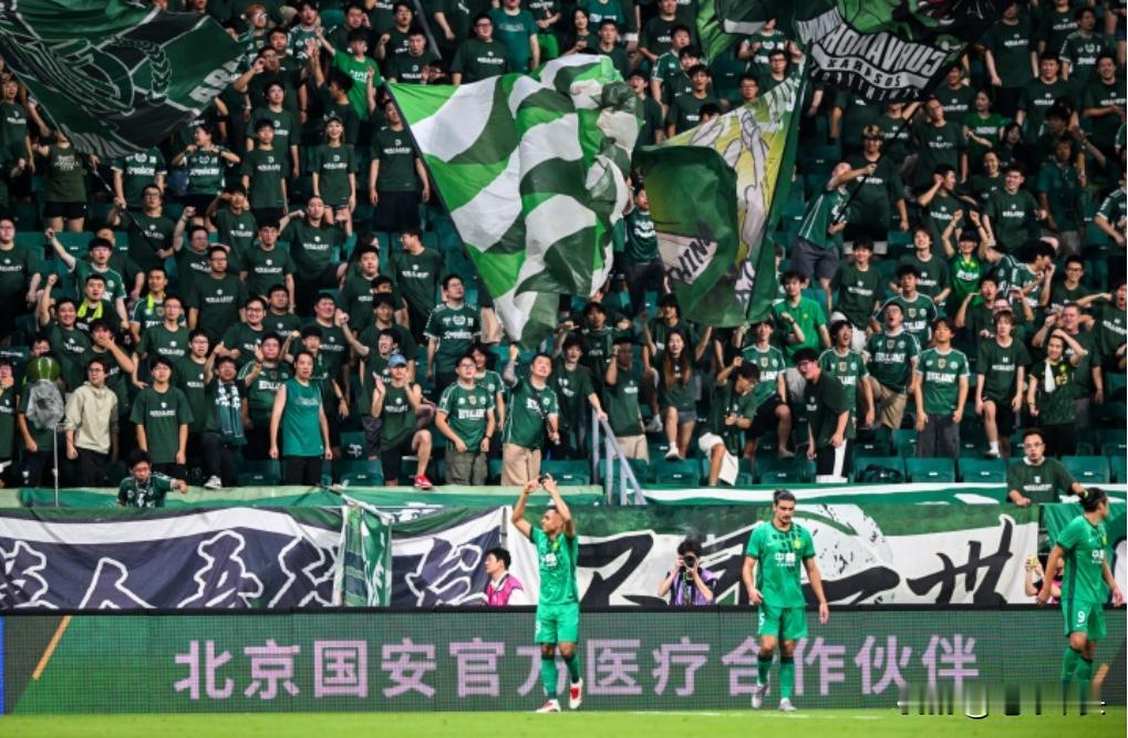 活久见：中超球队第一次出现8外援甚至10外援出战亚冠！9月15日，亚冠开打，