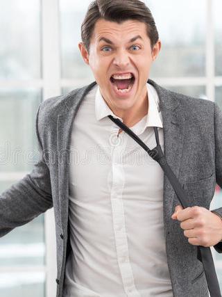 前天，公司车间的老电工老刘一声不吭的走了，临走前，他在朋友圈留下一段话，这段话他