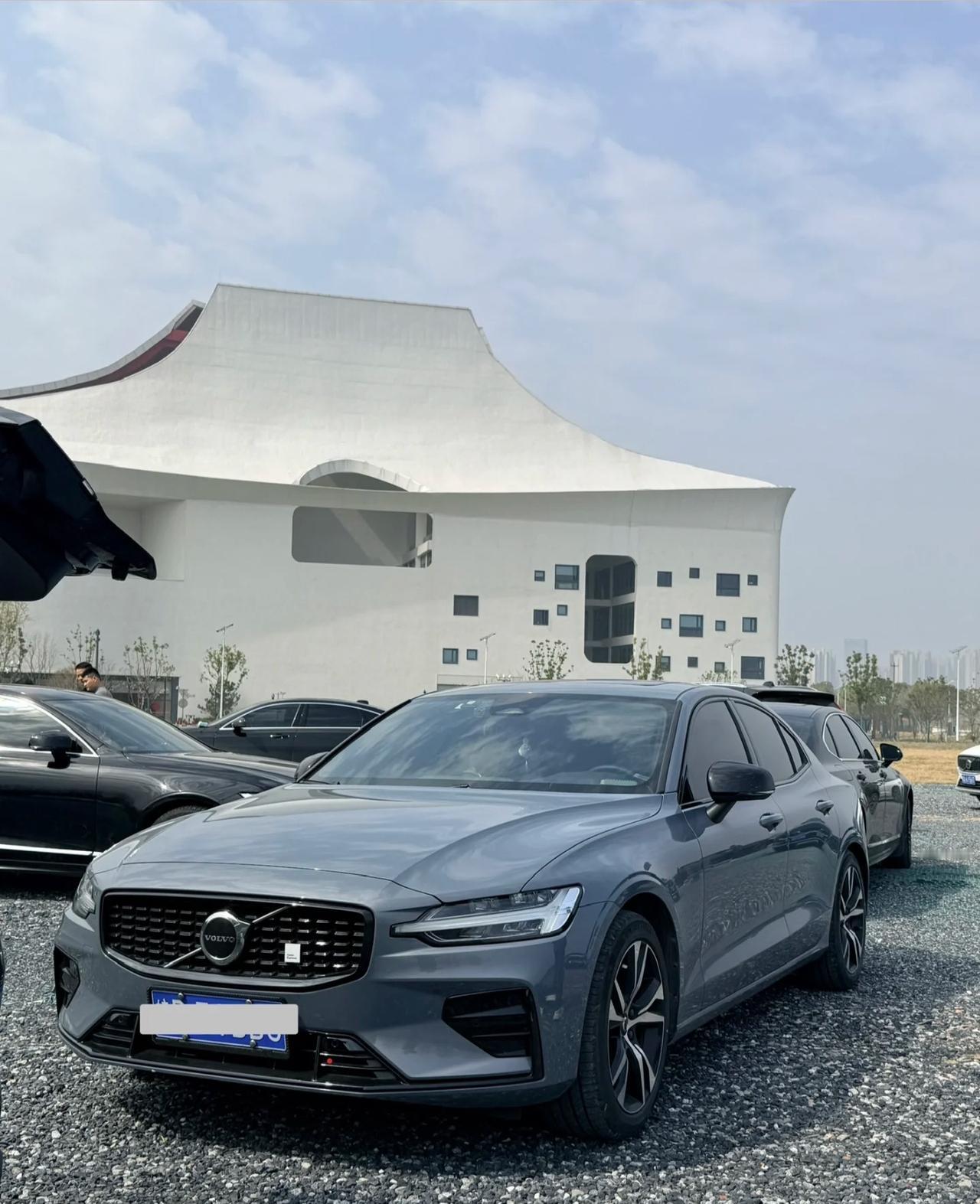 沃尔沃S60这波活动力度可以啊！15.99万起的置换价，还能0首付+2年0息，比