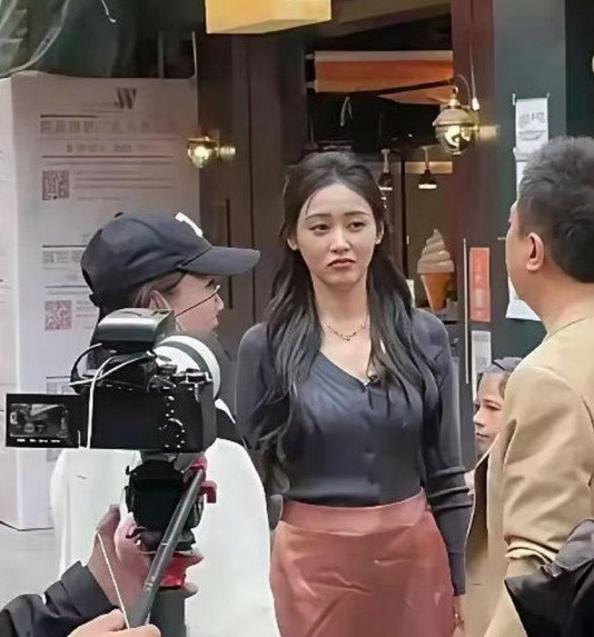 张天爱没了美颜滤镜,原来这才是明星最真实的状态！​​​