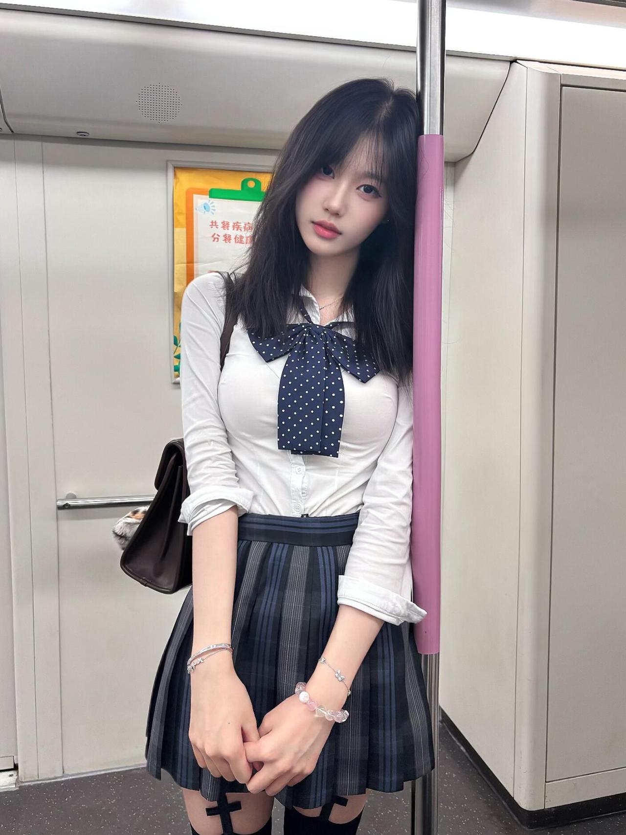 校园制服风，让你成为校花