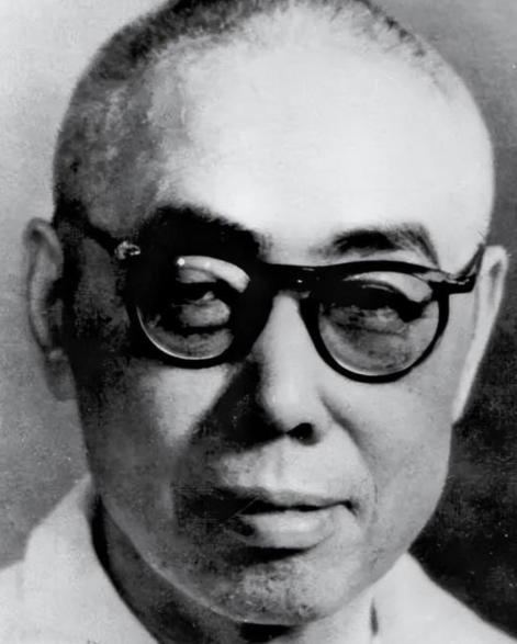 1968年，“国歌之父”田汉被永久开除党籍，最终在监狱中去世，许多人认为他是冤枉