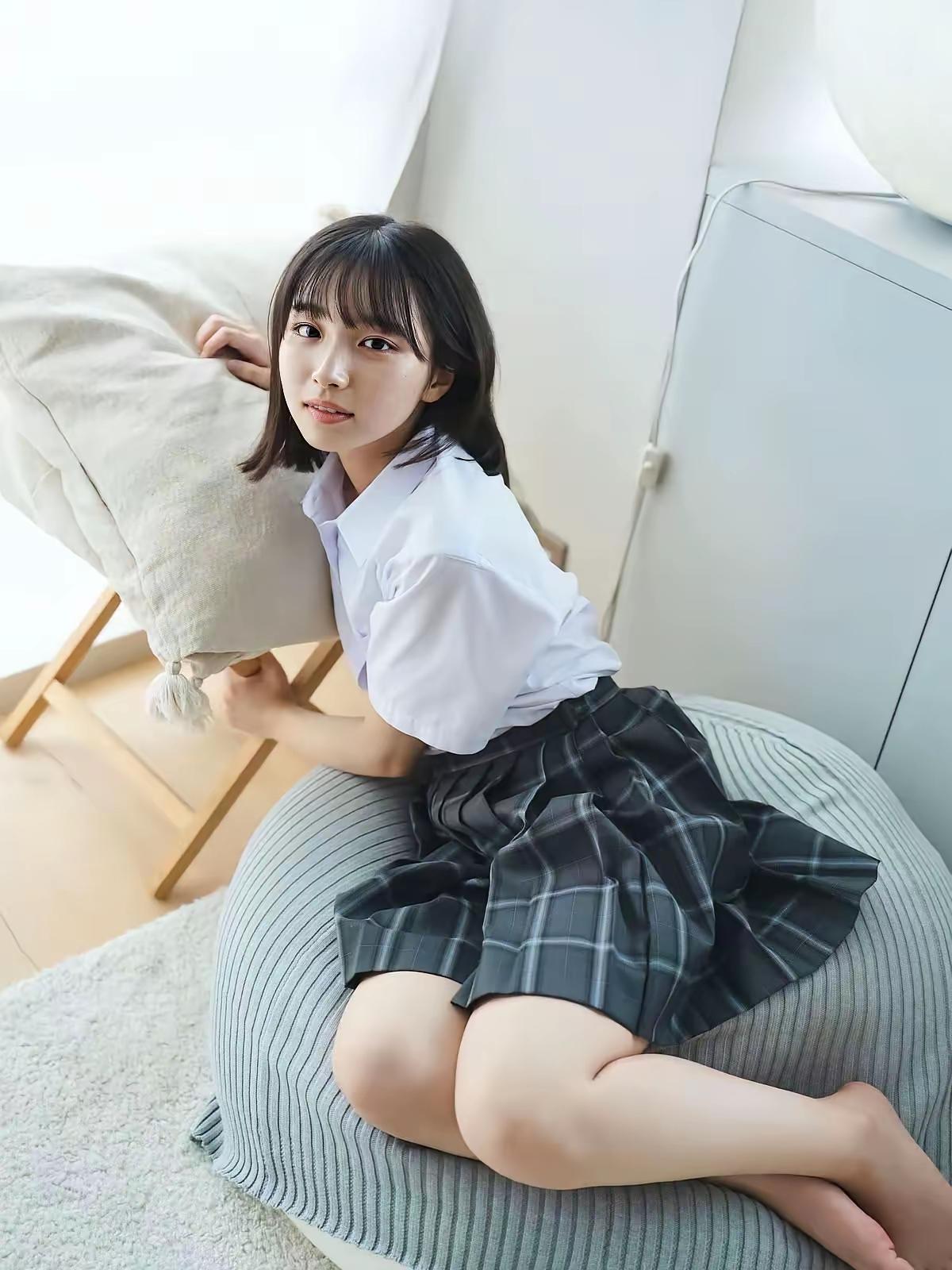 清纯甜美的样子漂亮吗怎样完成气质风穿搭时尚街头少女风采分享