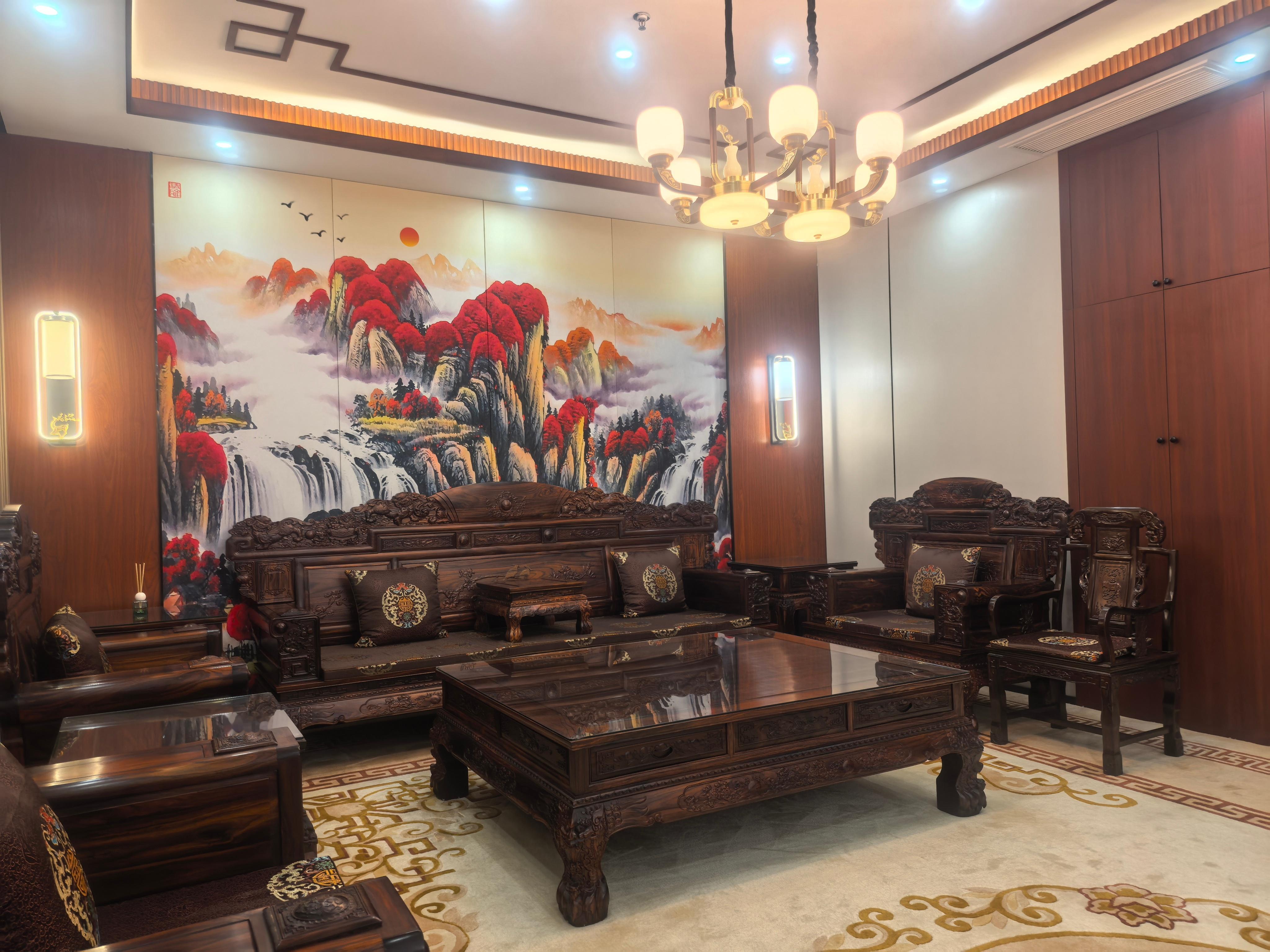 没有人能帮到你，命运在你手里。生死有命，富贵在天。生活手记西安