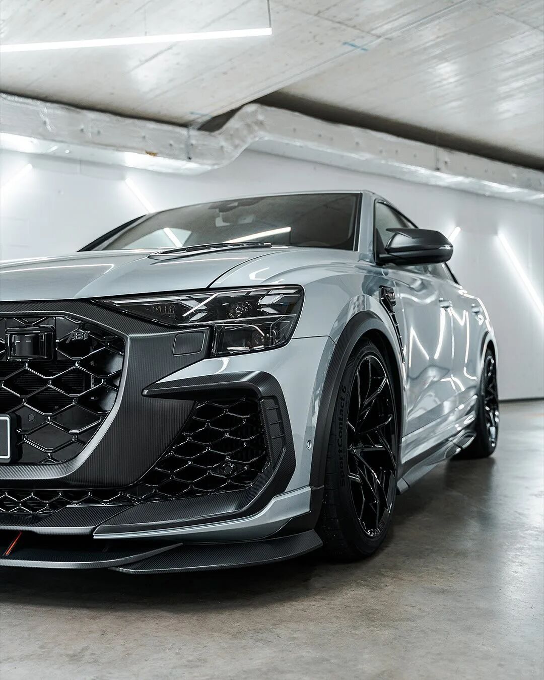 奥迪RSQ8，纽北最速SUV车型…..换壳兰博基尼URUS，搭载4.0TV